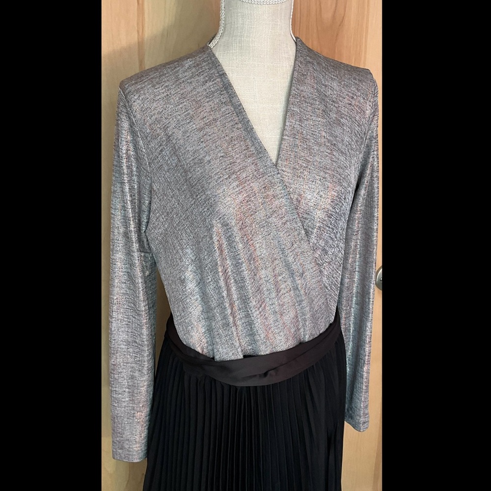 LuLaRoe DeAnne elegant dress - EUC